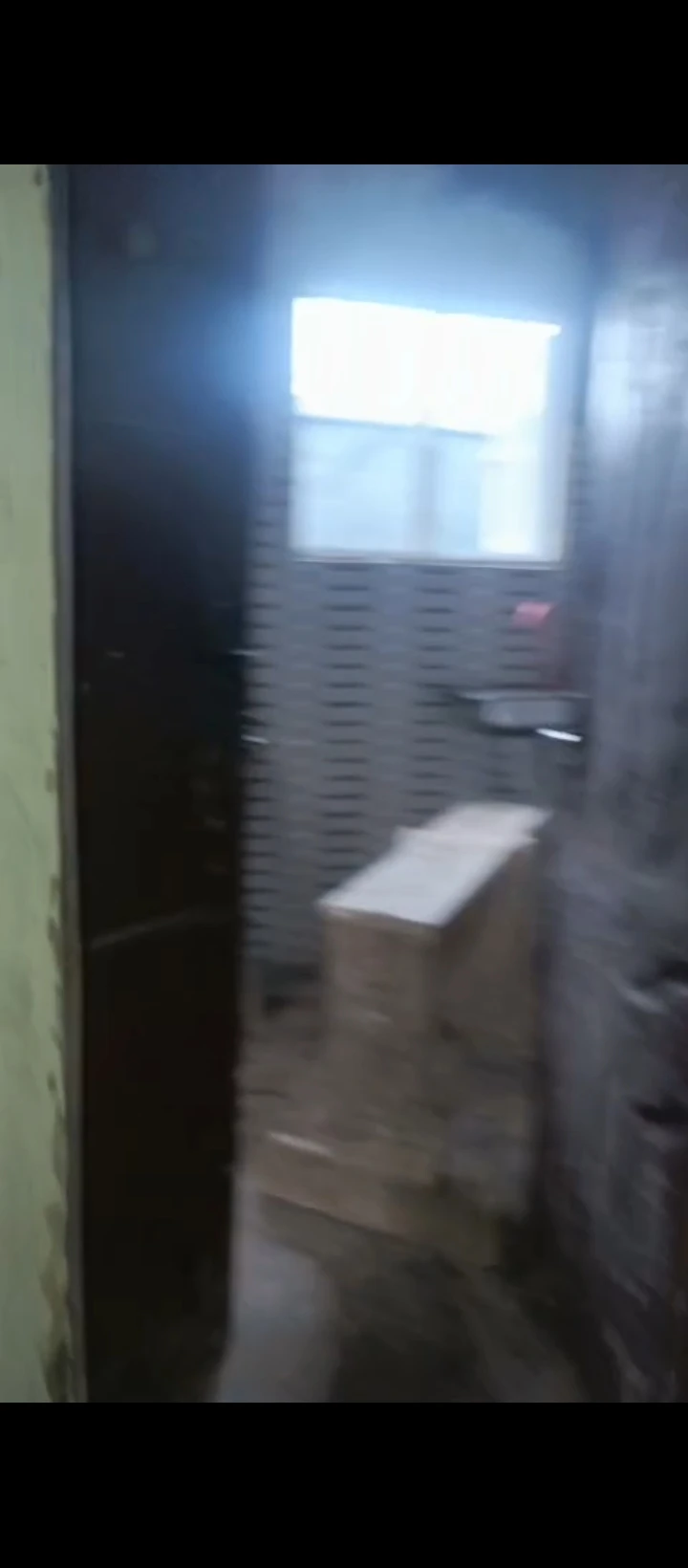 1 Bedroom Flat for Sale in ogunwehin waec road, Edo - Image 1