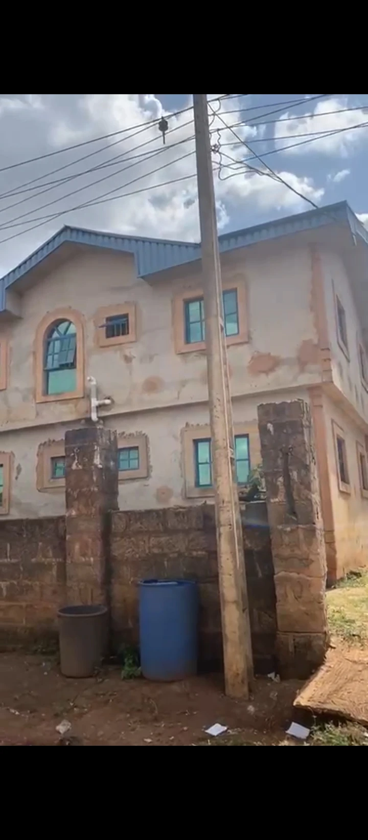 3 Bedroom Flat for Sale in Ugbor Central GRA, Edo - Image 1