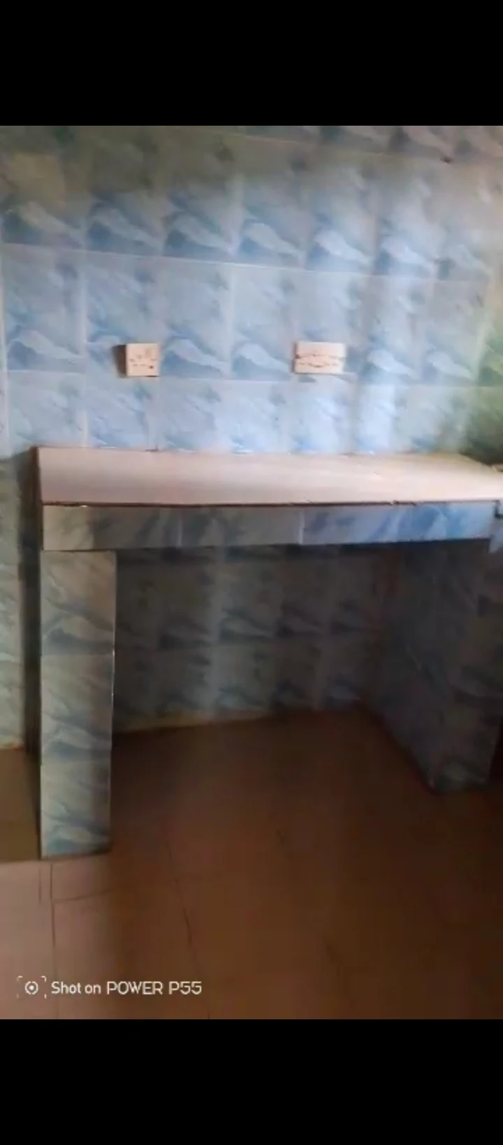 2 Bedroom Flat for Sale in ogunmwenyi, before WAEC, Edo - Image 1