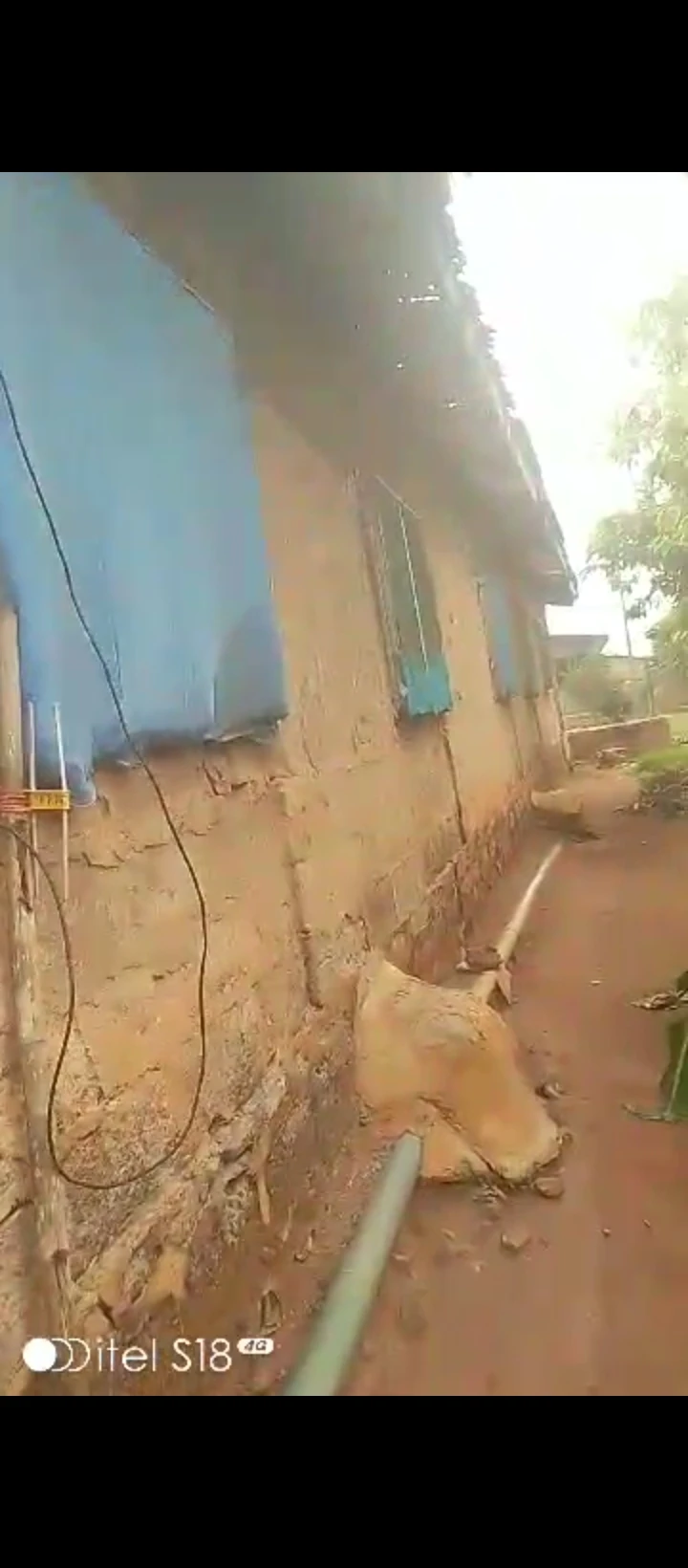 Bungalow for Sale in beside formal total filling station Uwelu, Edo - Image 1