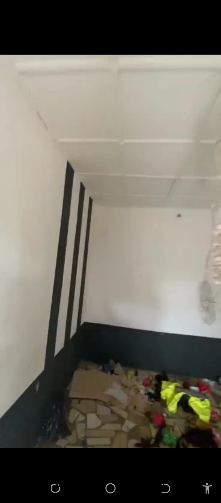 Store for Rent in Newton Ekosodin, Edo - Image 1