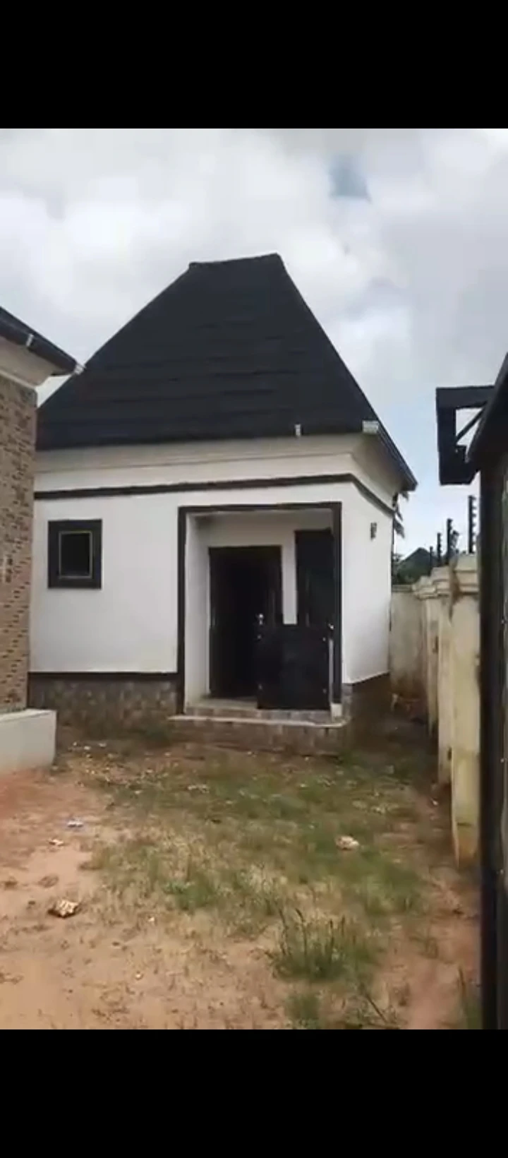 Bungalow for Sale in Oluku Ugbowo Road, Edo - Image 1