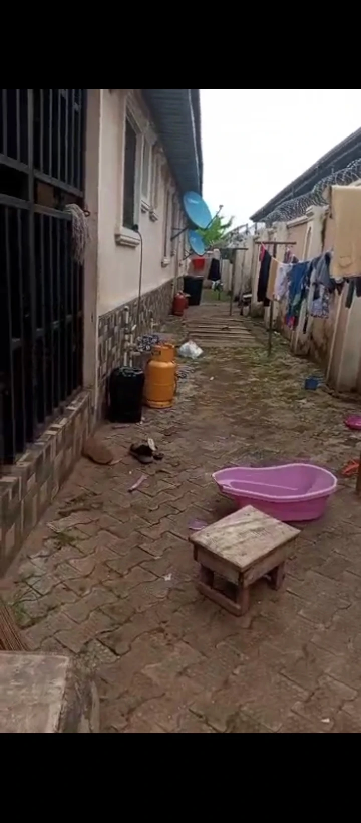 3 Bedroom Flat for Sale in Udeh Street by 2nd Utagban, Off Airport Road, Benin City., Edo - Image 1