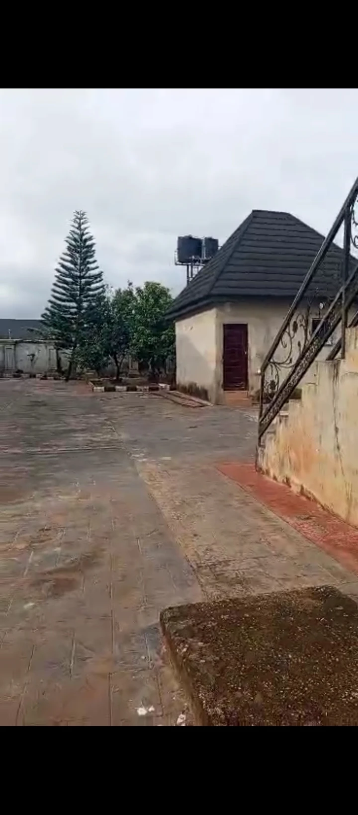 Bungalow for Sale in Peanut  off sapele road, Edo - Image 1