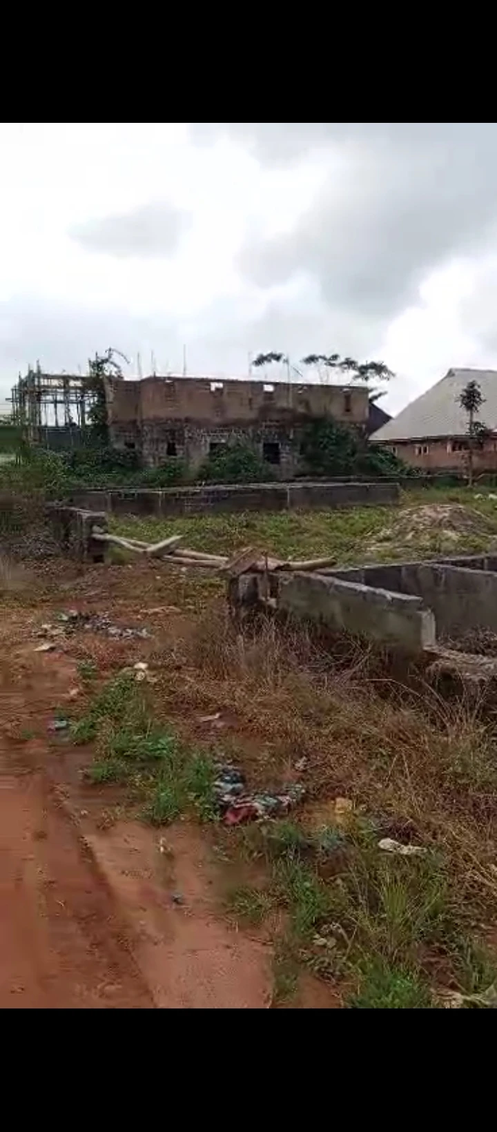 Land for Sale in Okoama community off airport road, Edo - Image 1