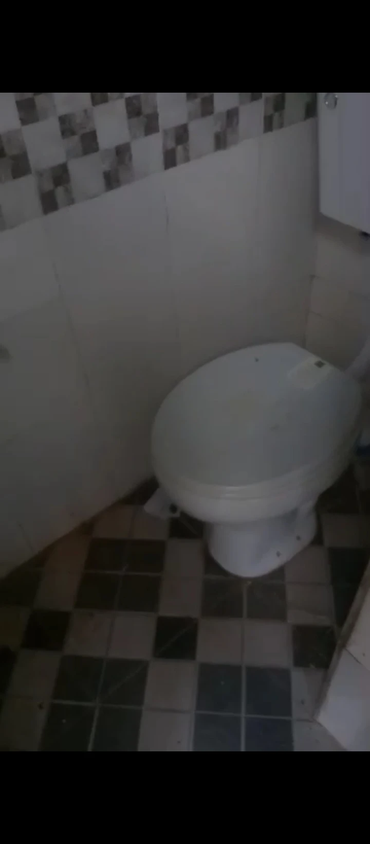 3 Bedroom Flat for Sale in Amagba GRA, Edo - Image 1