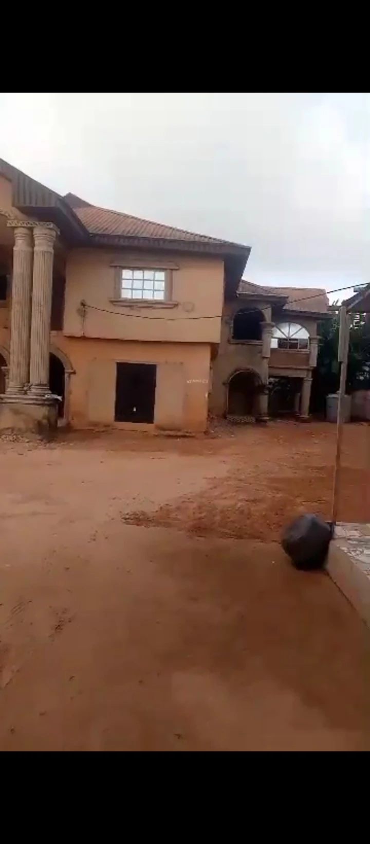 Duplex for Sale in Country home road, Edo - Image 1