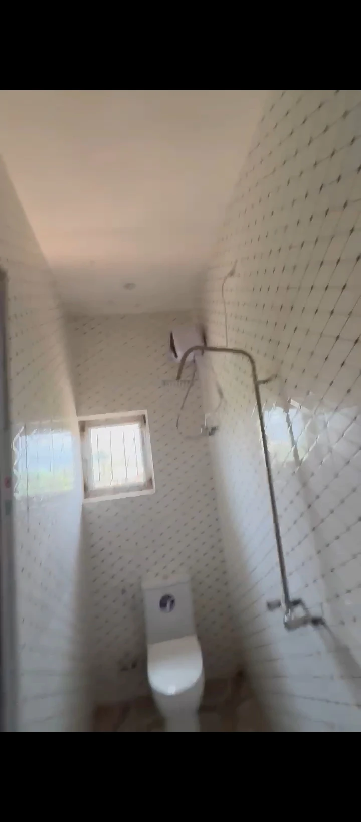 1 Bedroom Flat for Rent in Ugbor Central GRA, Edo cover picture