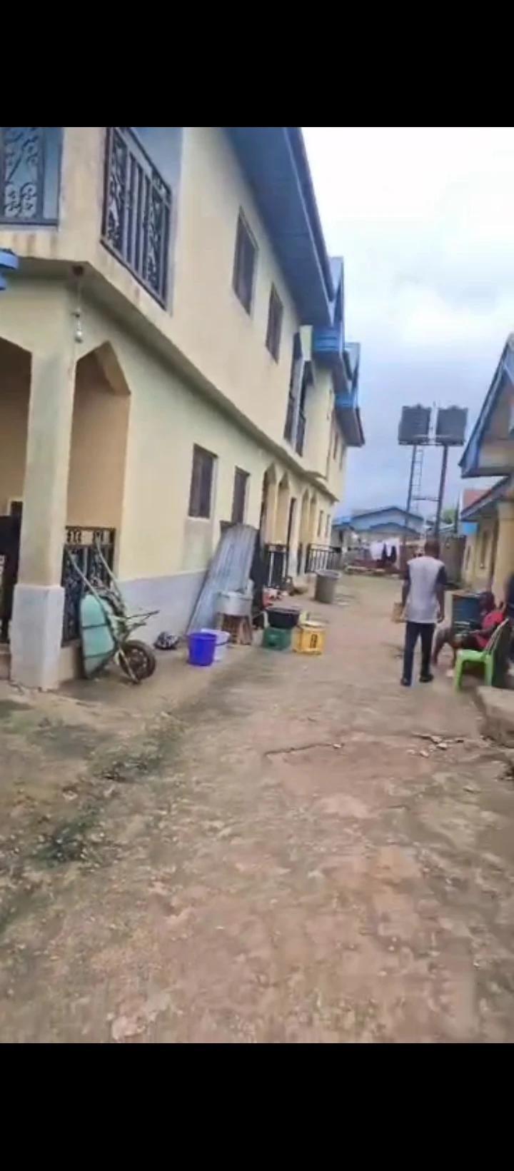 4 Bedroom Flat for Sale in Ekenwan Road, Edo cover picture