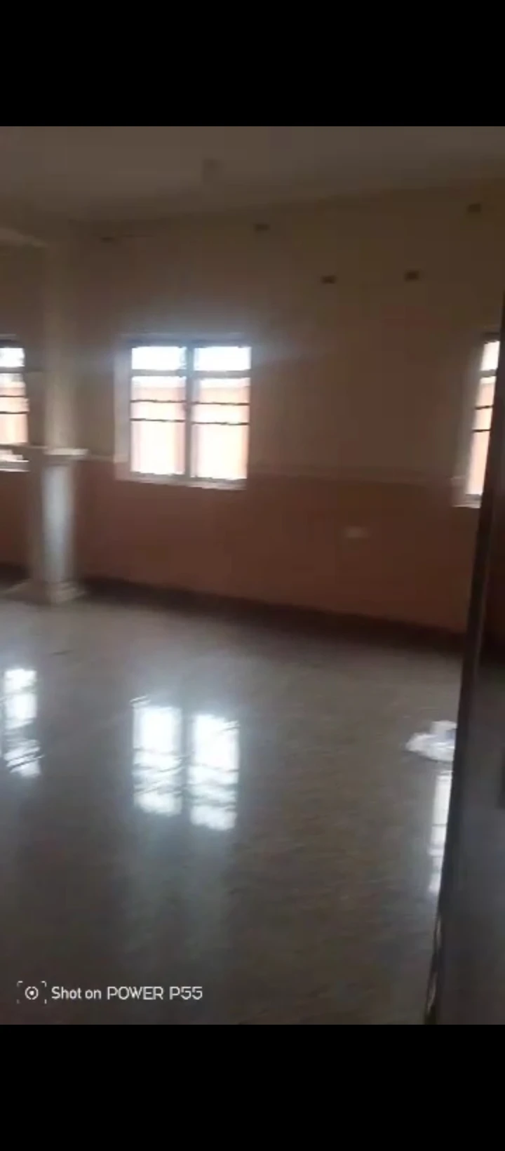 3 Bedroom Flat for Sale in Along the tarred Road, Abuja quartars, GRA, Edo cover picture