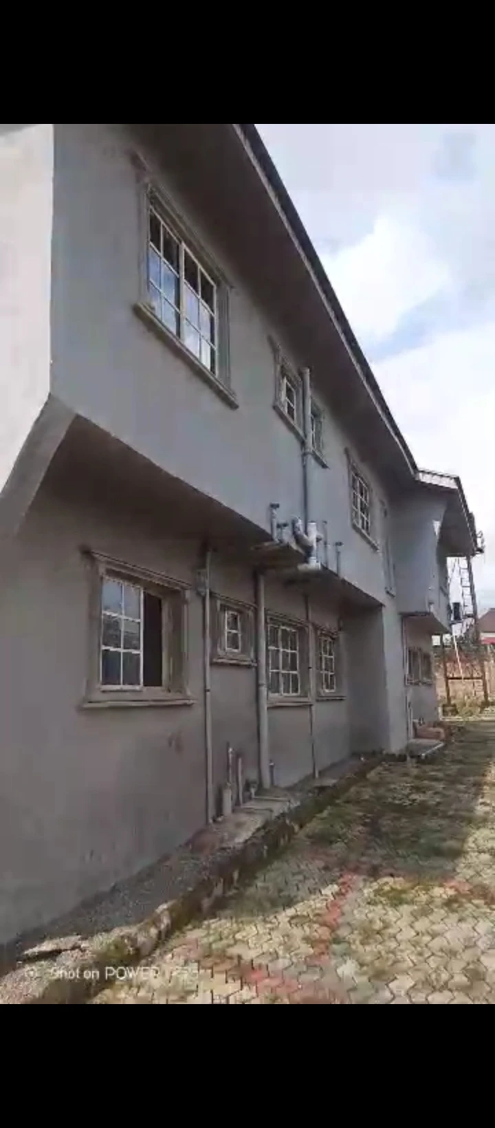 Duplex for Rent in Off limit road, Edo cover picture