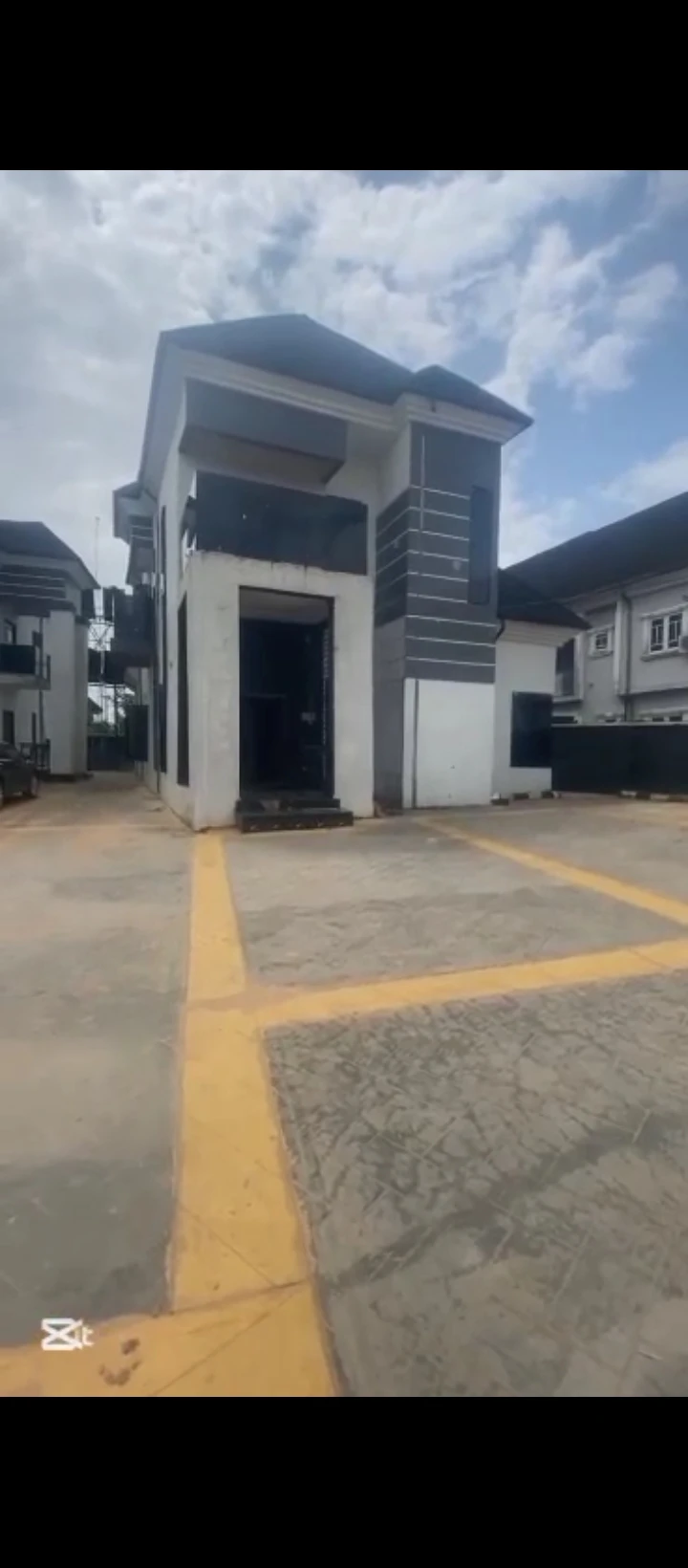 4 Bedroom Flat for Rent in Amagba GRA, Edo cover picture