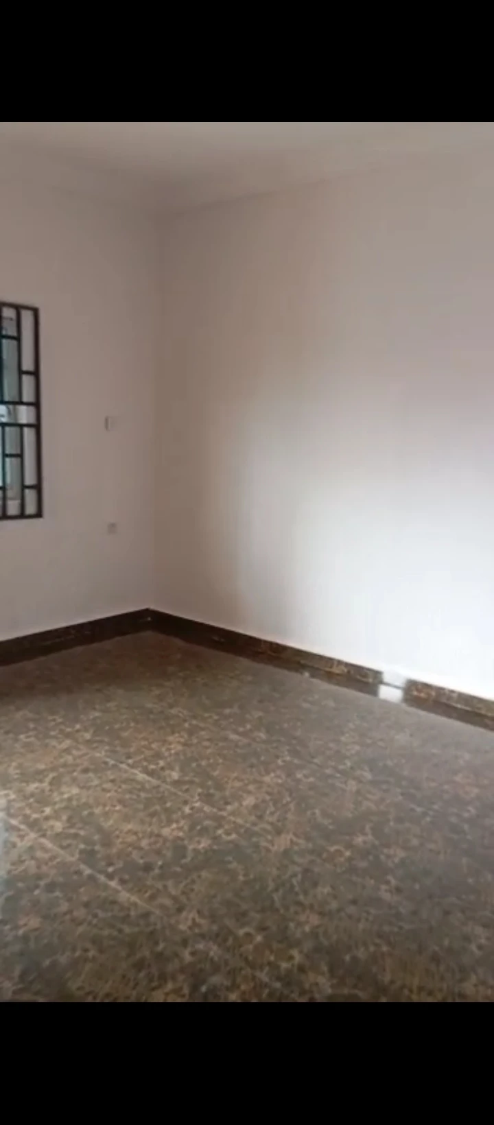1 Bedroom Flat for Rent in Evhukhu off sapele road, Edo cover picture