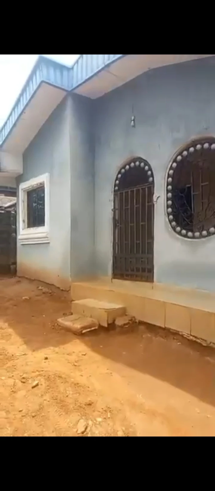Bungalow for Sale in Off lucky way, Edo cover picture