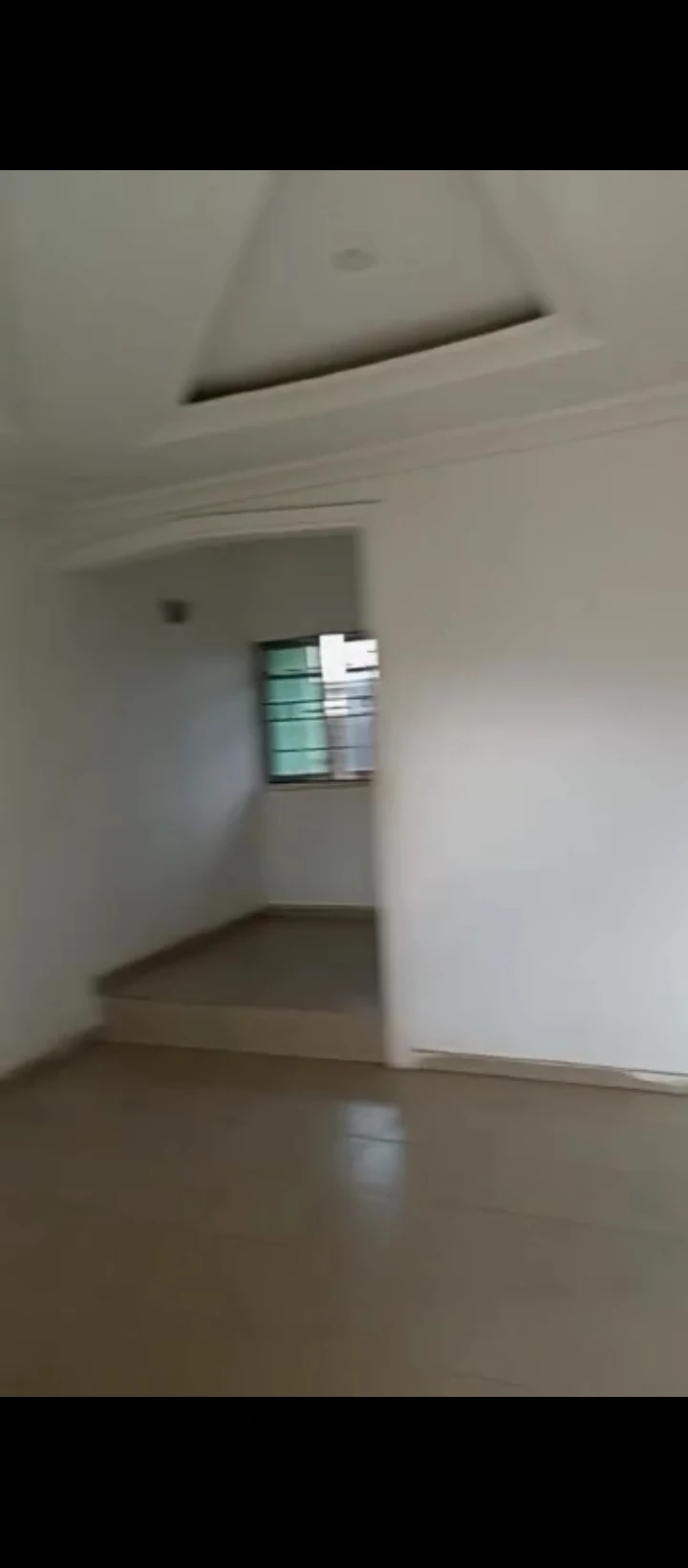 2 Bedroom Flat for Rent in Off SAPELE road by Obenevbebo, Edo cover picture