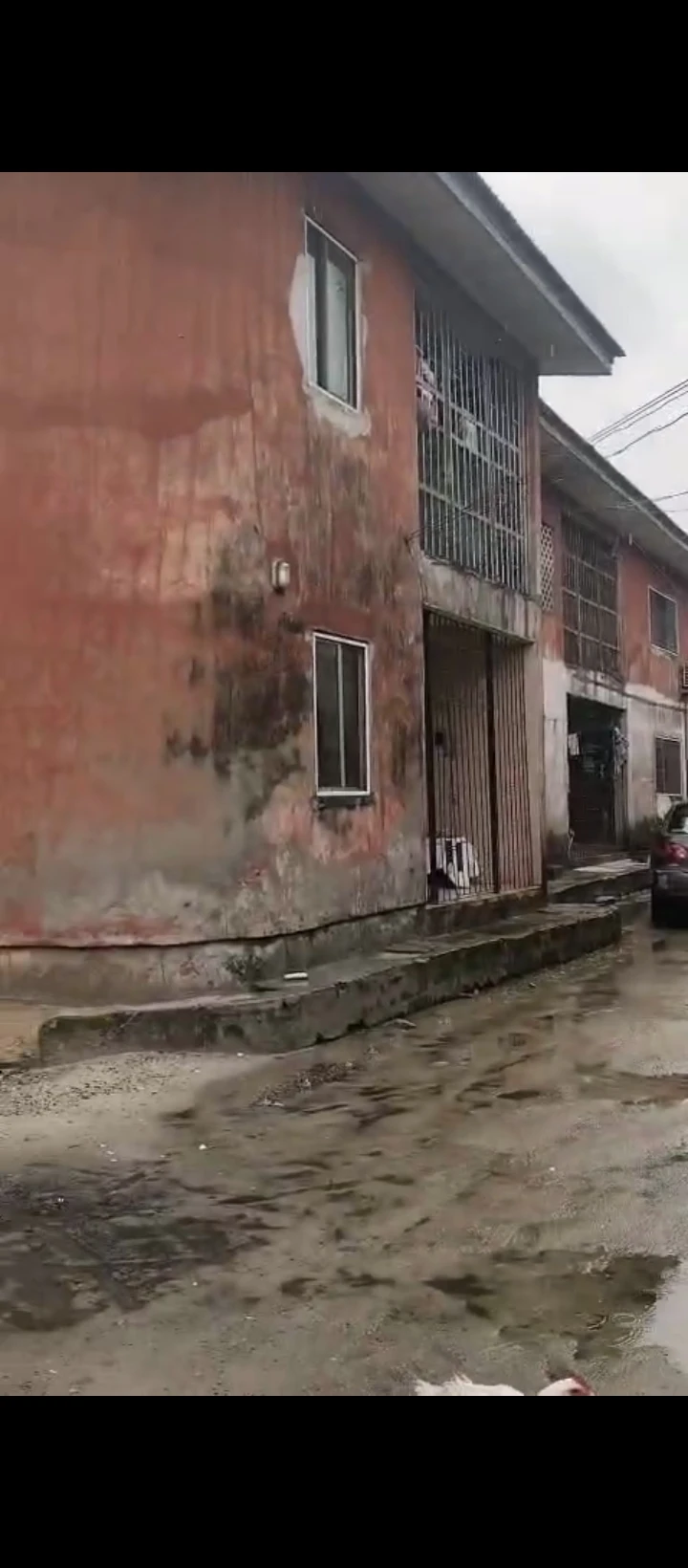 4 Bedroom Flat for Sale in OFF AIRPORT ROAD BY OGIYED, Edo cover picture