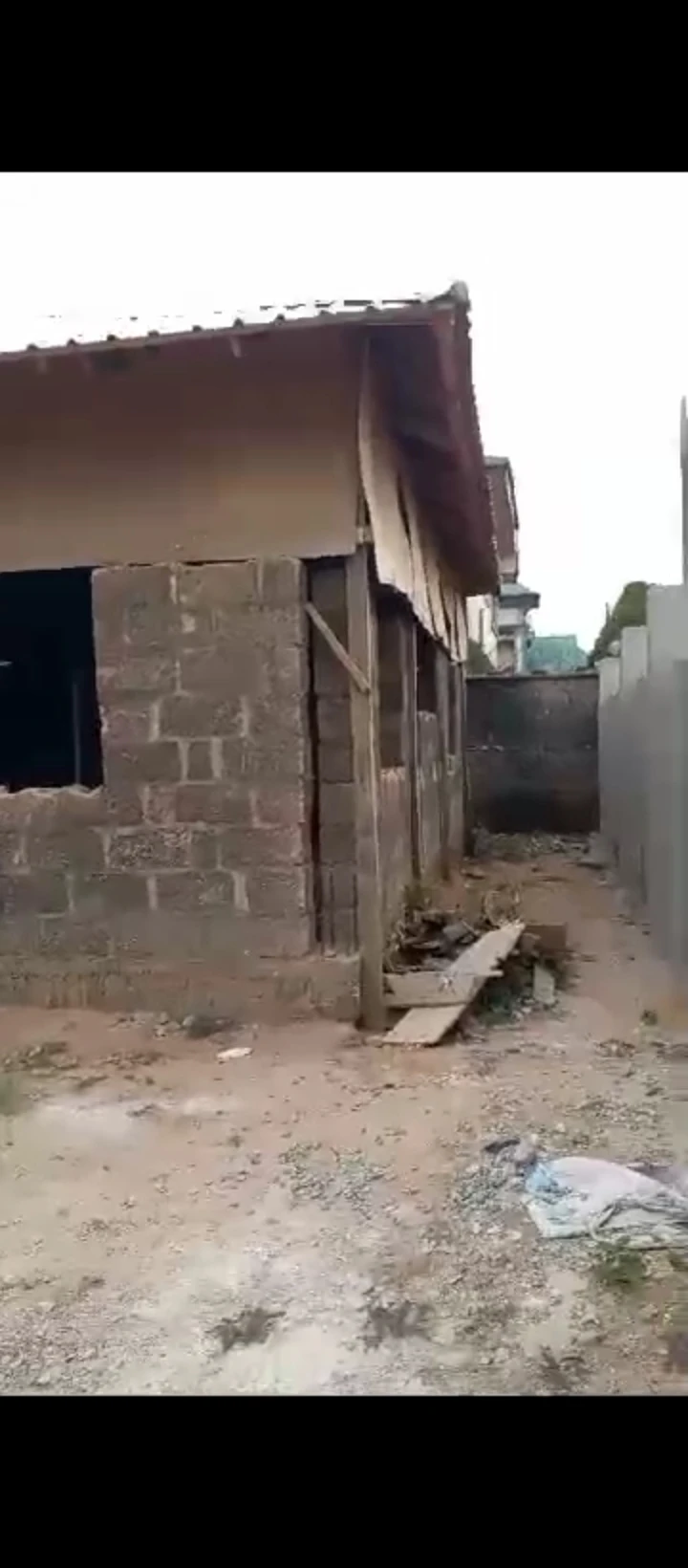 Uncompleted Building for Sale in Etete GRA, Edo