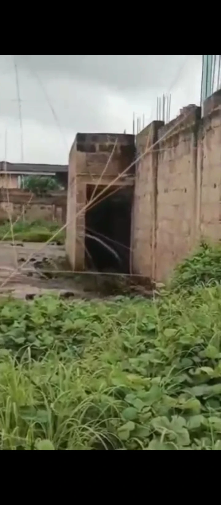 Uncompleted Building for Sale in Ugbor Central GRA, Edo cover picture