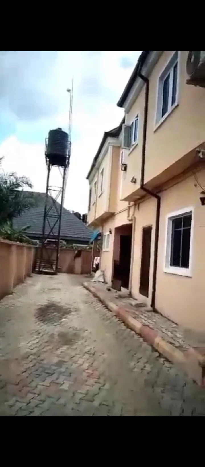 Duplex for Sale in OPETE NEAR WARRI, DELTA STATE., Delta