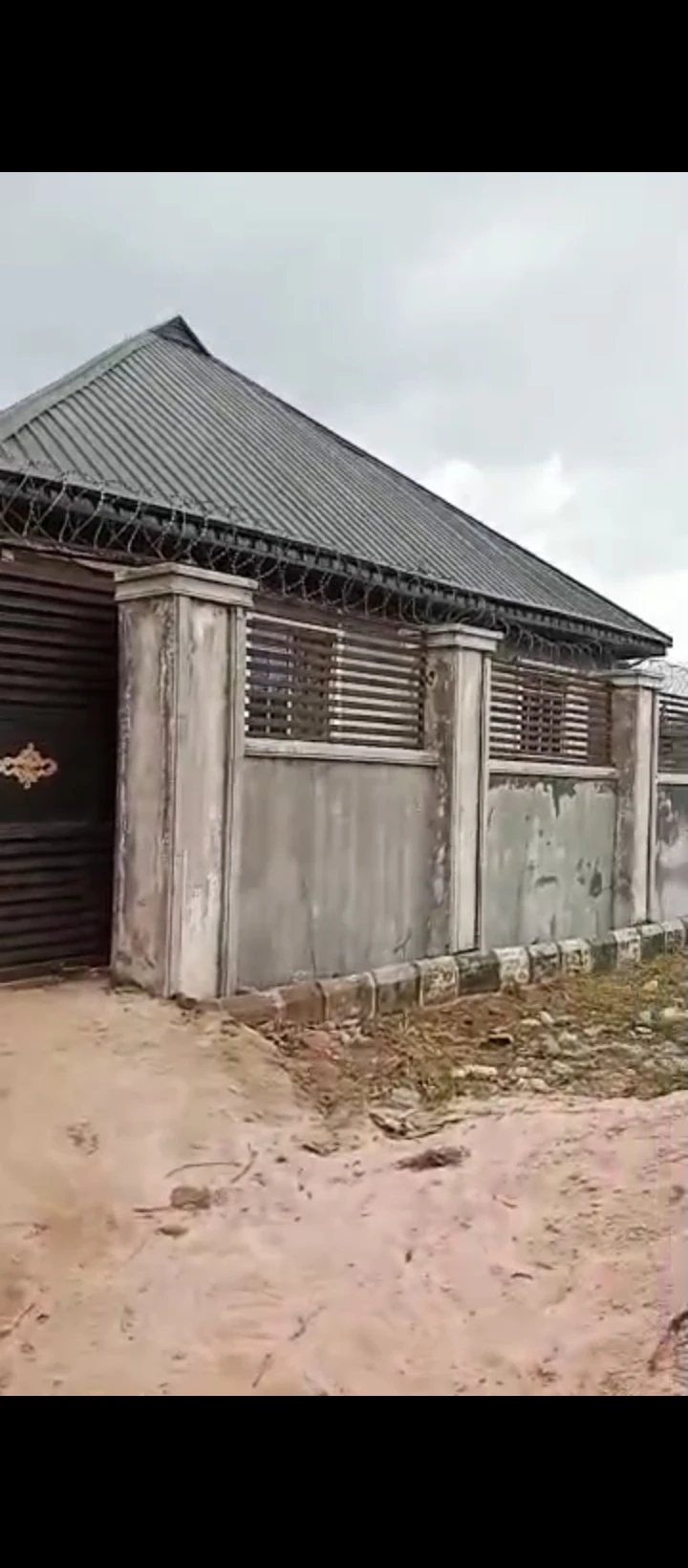 2 Bedroom Flat for Sale in Isighor by Evidence, Edo cover picture
