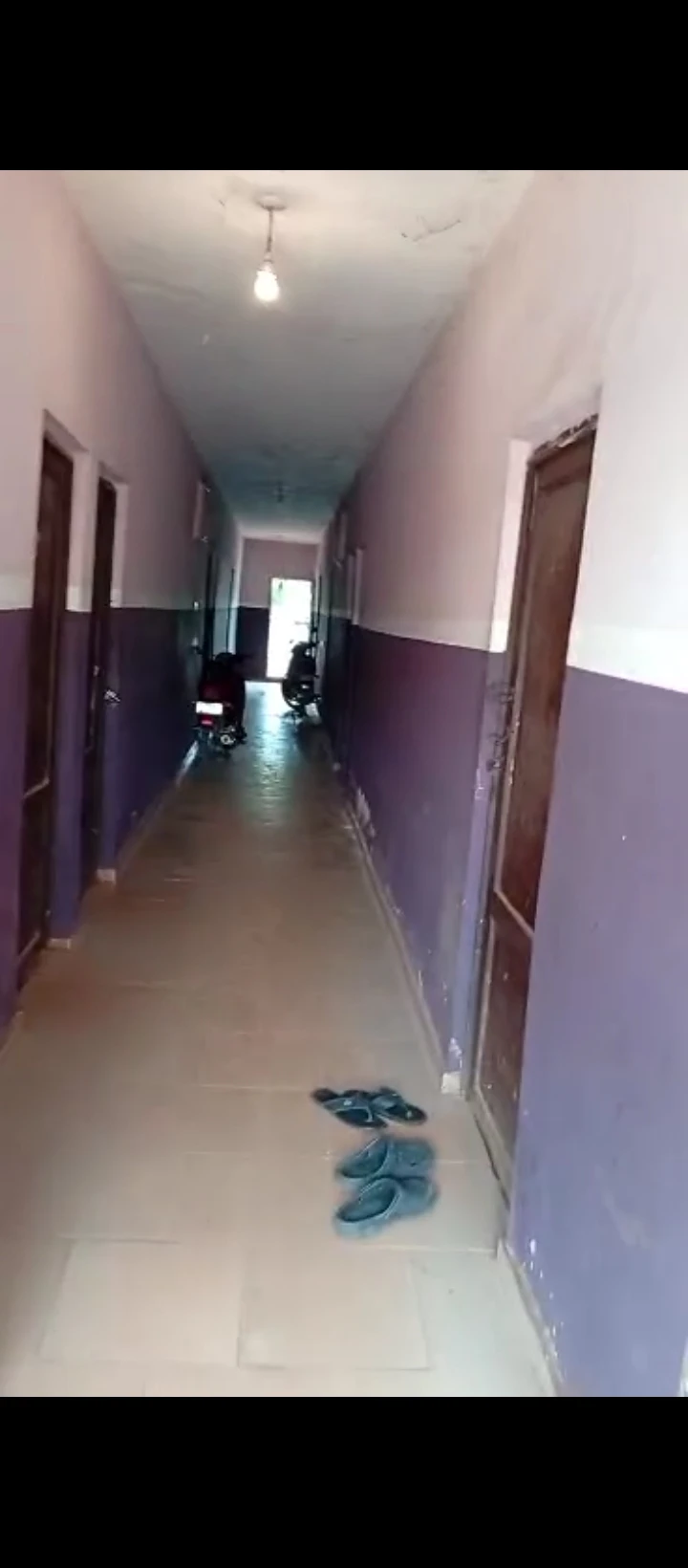 SelfContain for Sale in Located @small London area iyakpi/ Sabo quarter auchi estako West, Edo
