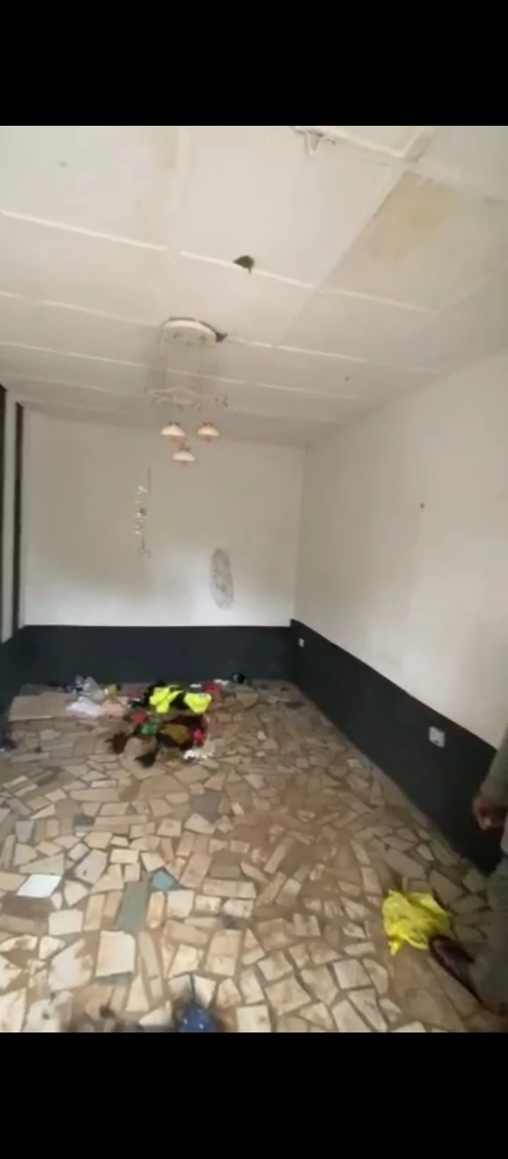 Store for Rent in Newton Ekosodin, Edo cover picture