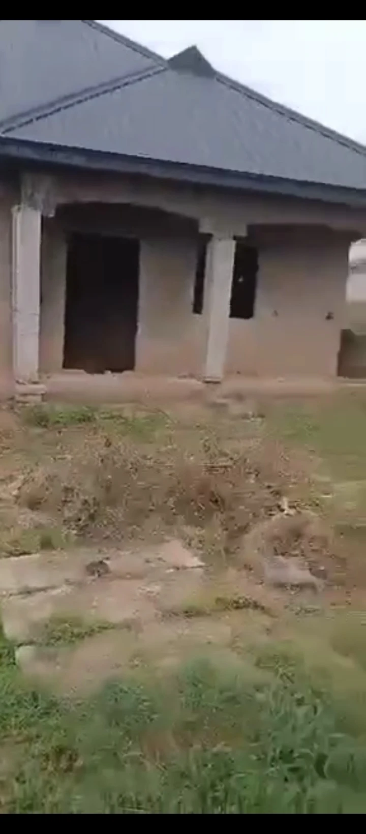 2 Bedroom Flat for Sale in Okabere off sapele road, Edo