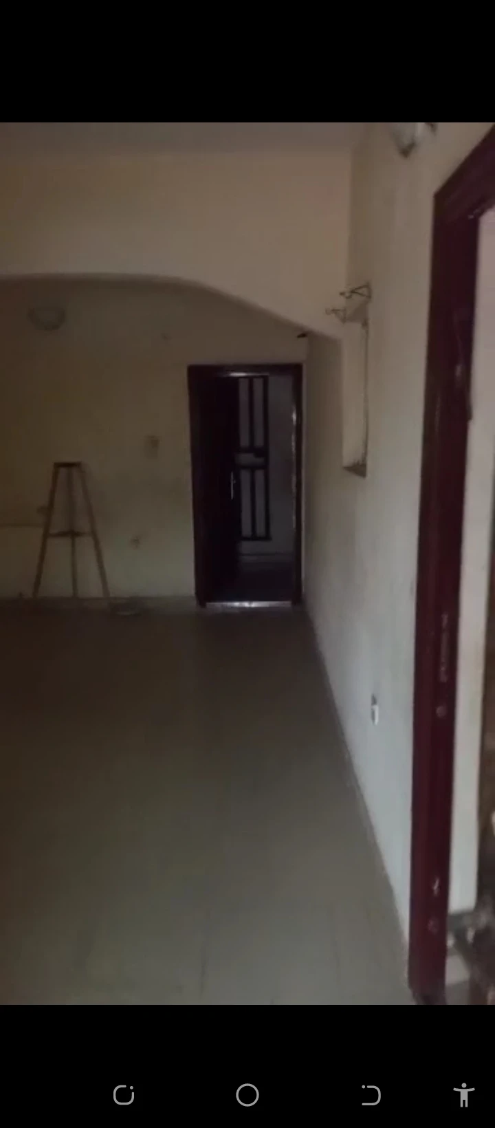 4 Bedroom Flat for Rent in Divine wisdom school road by Country Home road and also linked to sapele road., Edo cover picture