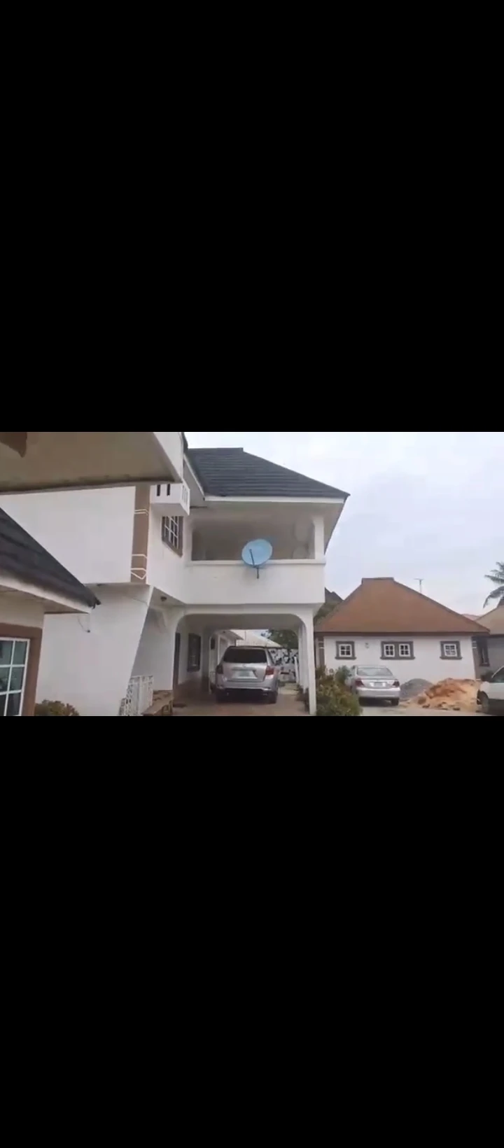 Duplex for Sale in Ugbor Central GRA, Edo cover picture