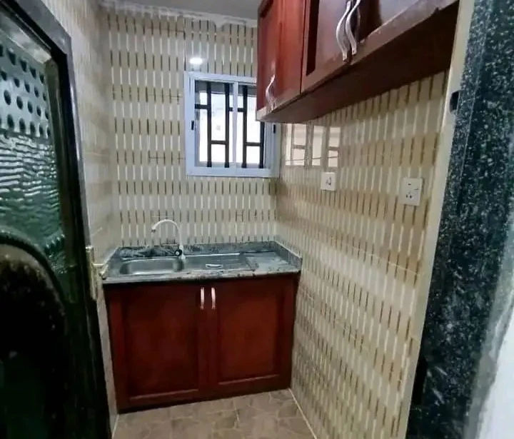2 Bedroom Flat for Rent in Nwaniba road, Lagos cover picture