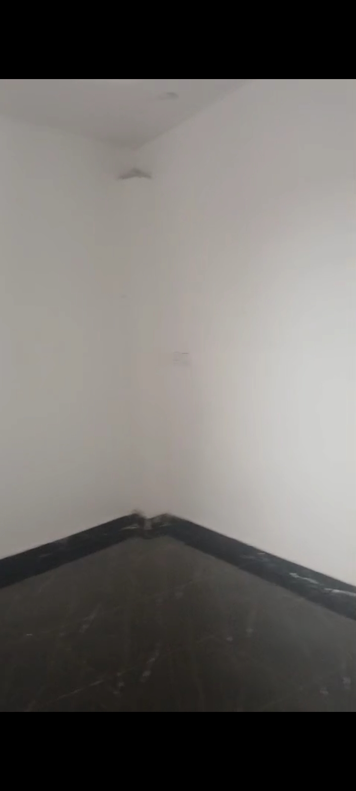 SelfContain for Rent in OSUBI_UGOLO, Delta - Image 1