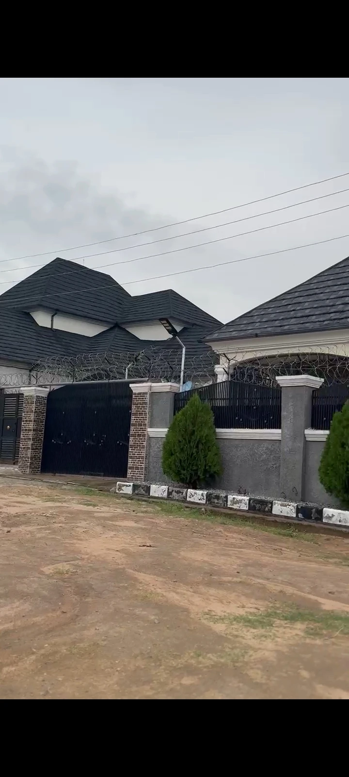 Duplex for Sale in T-pumpy Estate,, Abuja - Image 1