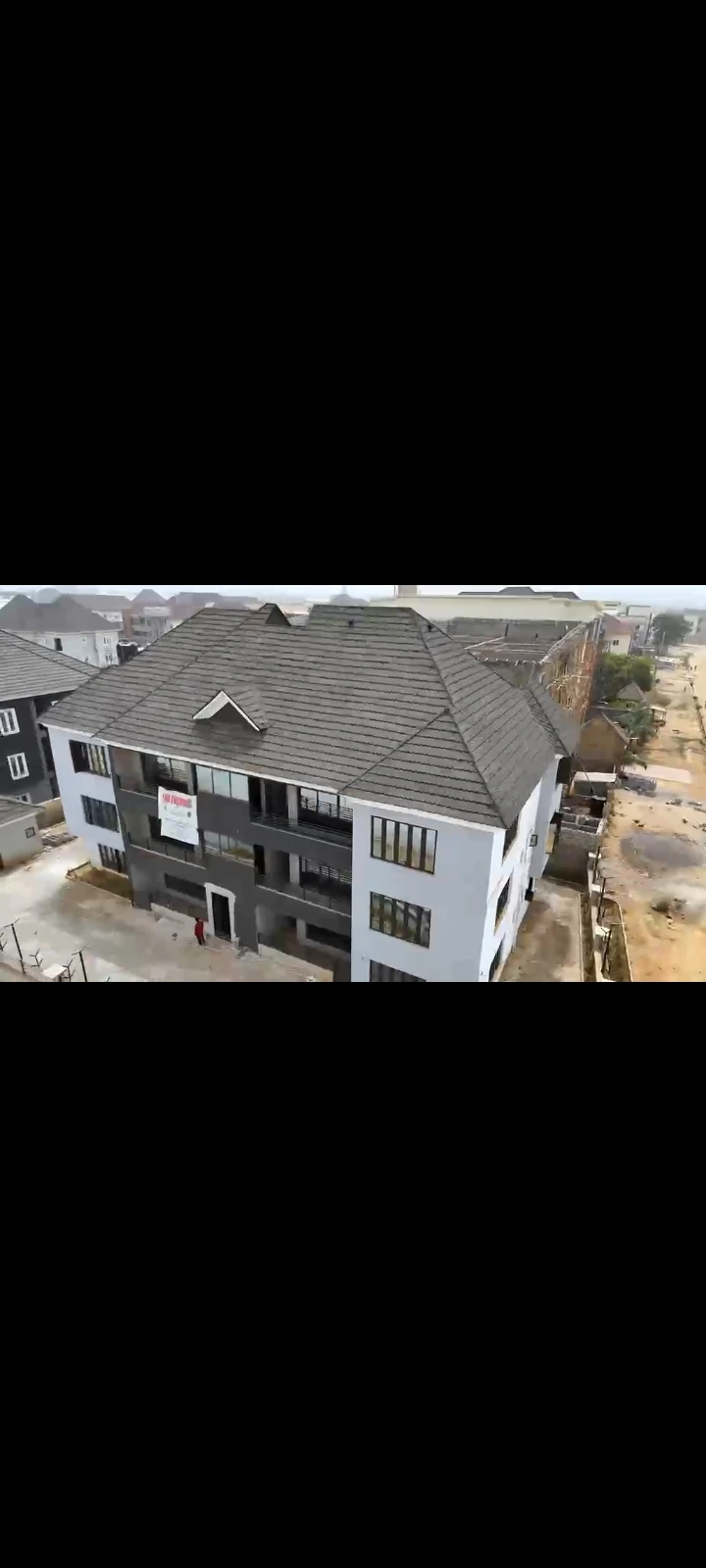 Duplex for Sale in 2 Deji Ale Street, Abuja - Image 1