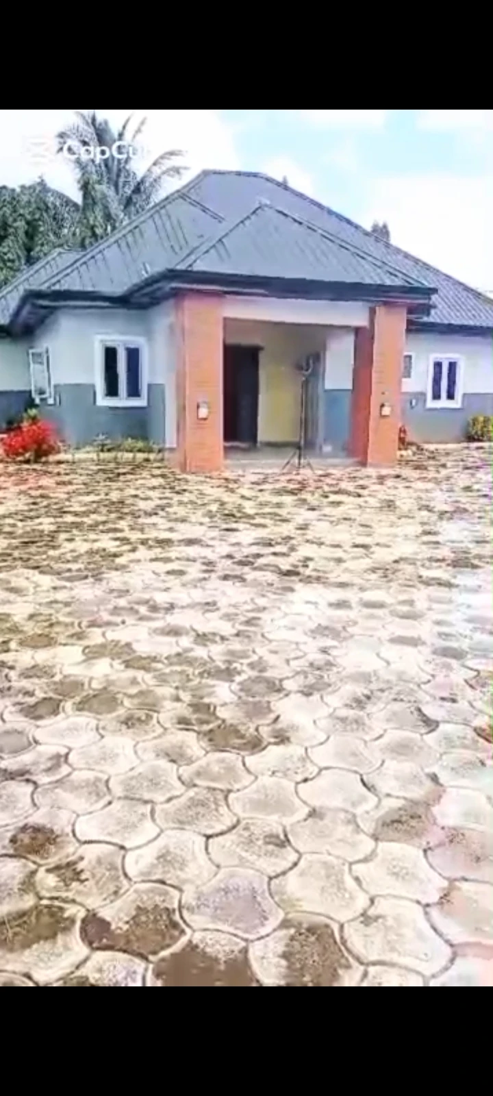 Bungalow for Sale in GRA Phase 3, Rivers - Image 1