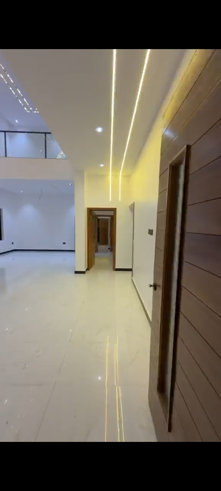 4 Bedroom Flat for Sale in Enugu, Enugu - Image 1