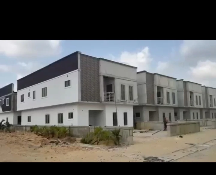 2 Bedroom Flat for Sale in SMART CITY, PH, Rivers - Image 1
