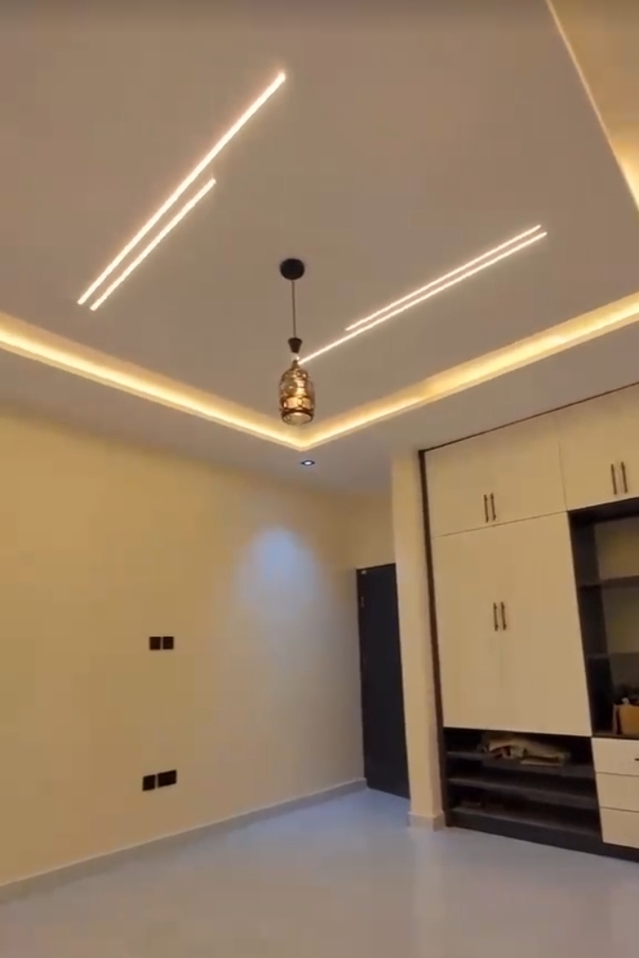Bungalow for Sale in Off Eliozu Road, Rivers - Image 4