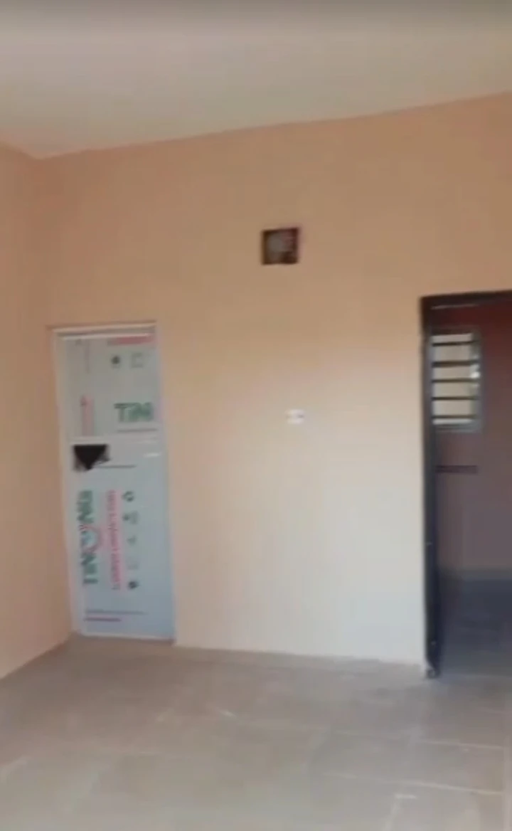 SelfContain for Rent in NNEBISI, Delta - Image 1
