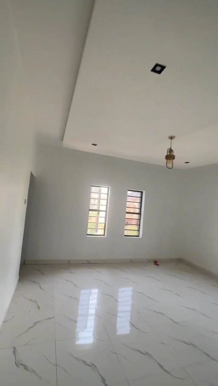 4 Bedroom Flat for Sale in Valley Estate, Rivers - Image 5