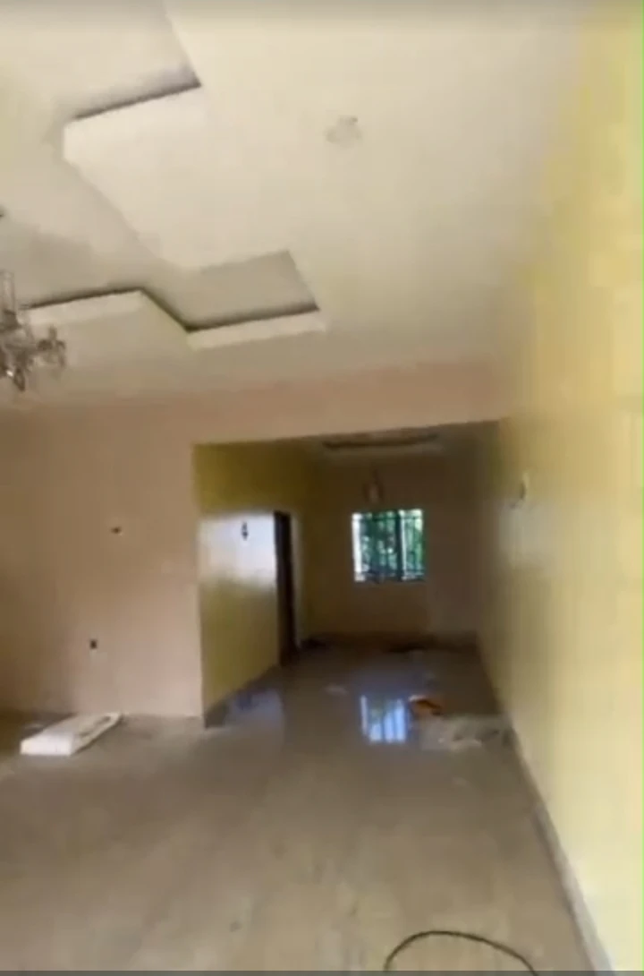 2 Bedroom Flat for Rent in RUMUBIAKANI, Rivers - Image 1
