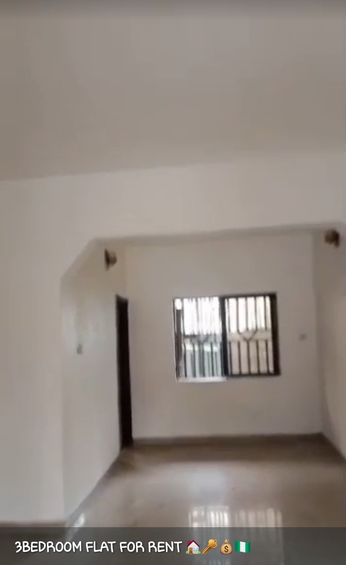 2 Bedroom Flat for Rent in Rumuibekwe Estate, Rivers - Image 1