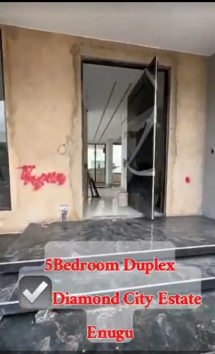 Duplex for Sale in Diamond Estate, Enugu - Image 4
