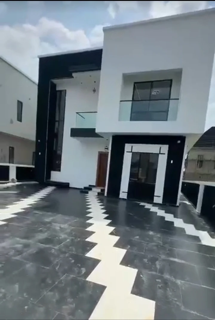 Duplex for Sale in Centenary City, Enugu - Image 5
