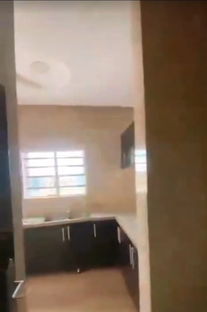 2 Bedroom Flat for Rent in Premier layout, Enugu - Image 1