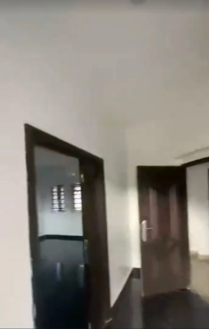 2 Bedroom Flat for Rent in Premier layout, Enugu - Image 3