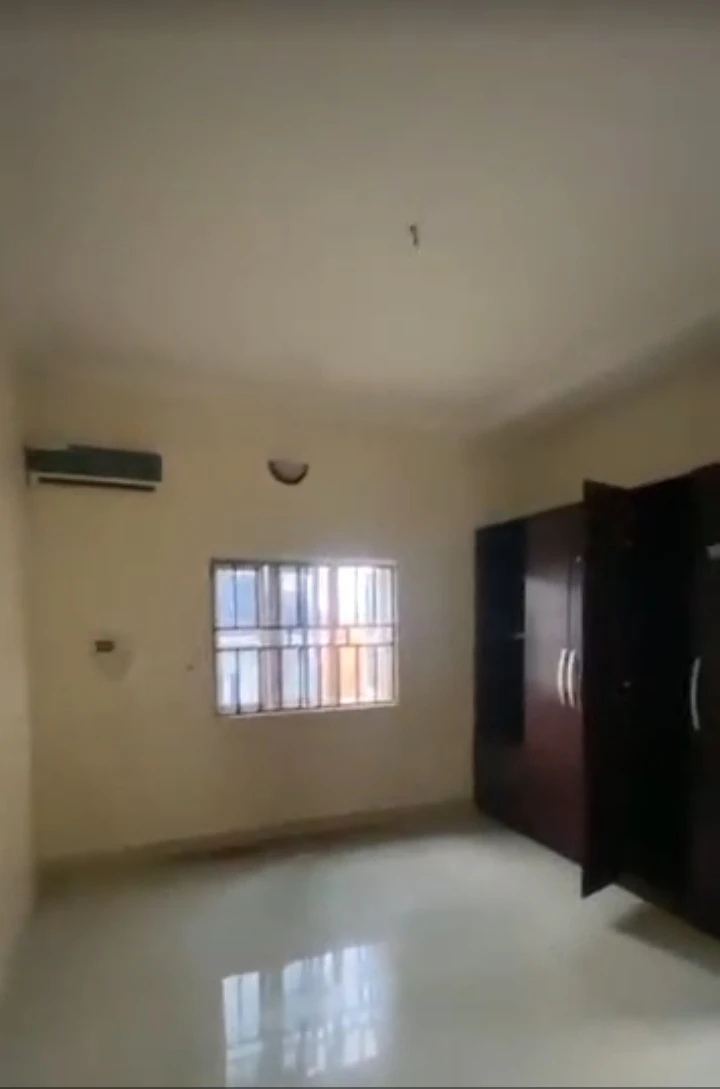 3 Bedroom Flat for Rent in THINKERS CORNER, Enugu - Image 1