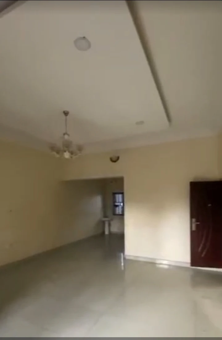 3 Bedroom Flat for Rent in THINKERS CORNER, Enugu - Image 4