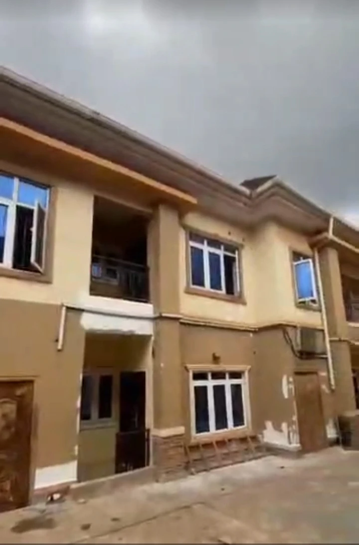 2 Bedroom Flat for Sale in THINKERS CORNER, Enugu - Image 1