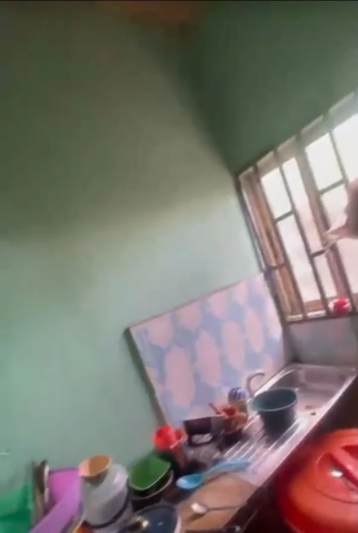 SelfContain for Sale in ALUU, Rivers - Image 1