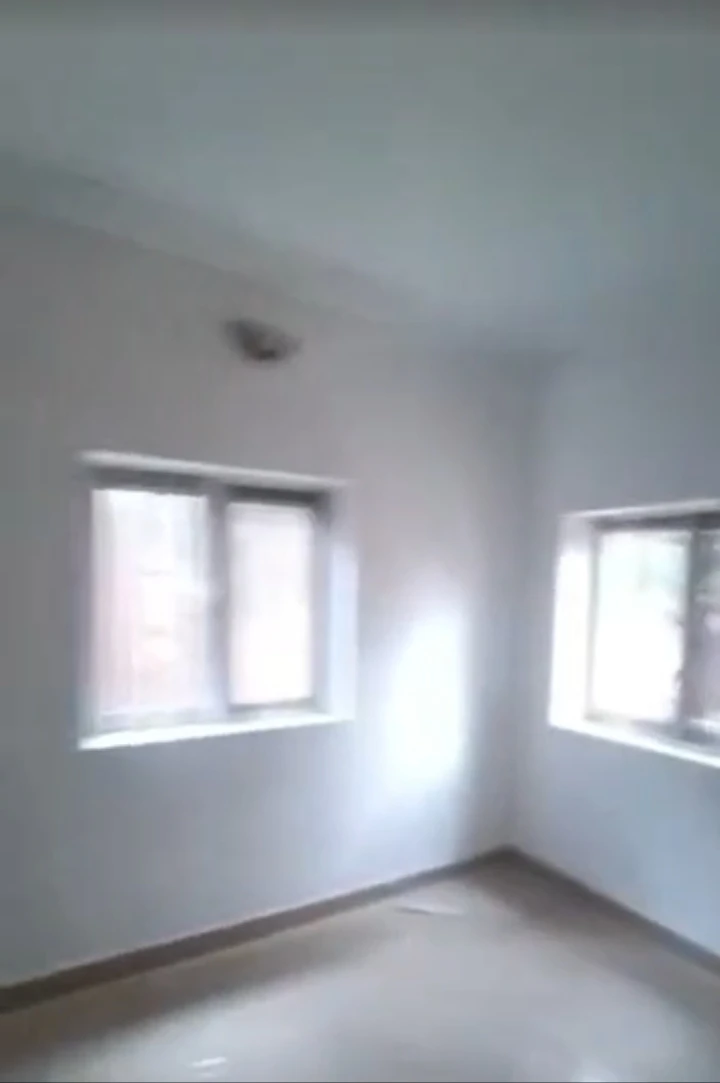 2 Bedroom Flat for Sale in THINKERS CORNER, Enugu - Image 3